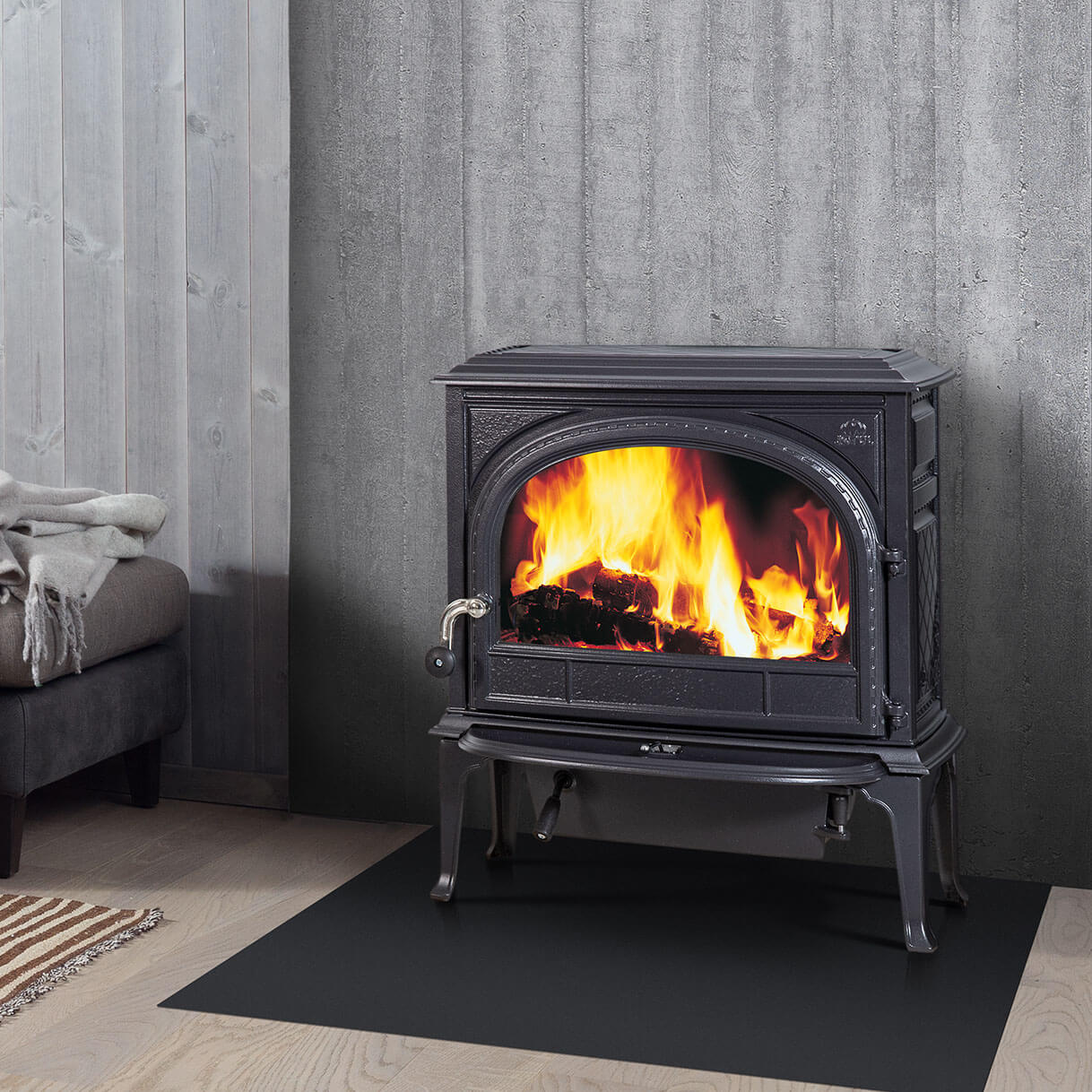Печь-камин JOTUL F 400 SE BBE